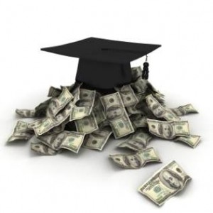 How to Apply For College Scholarships 