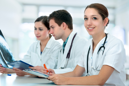 Which Nursing Program in Miami Should I Choose?