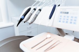 Dental Laboratory Technology Program with Hands-On Experience