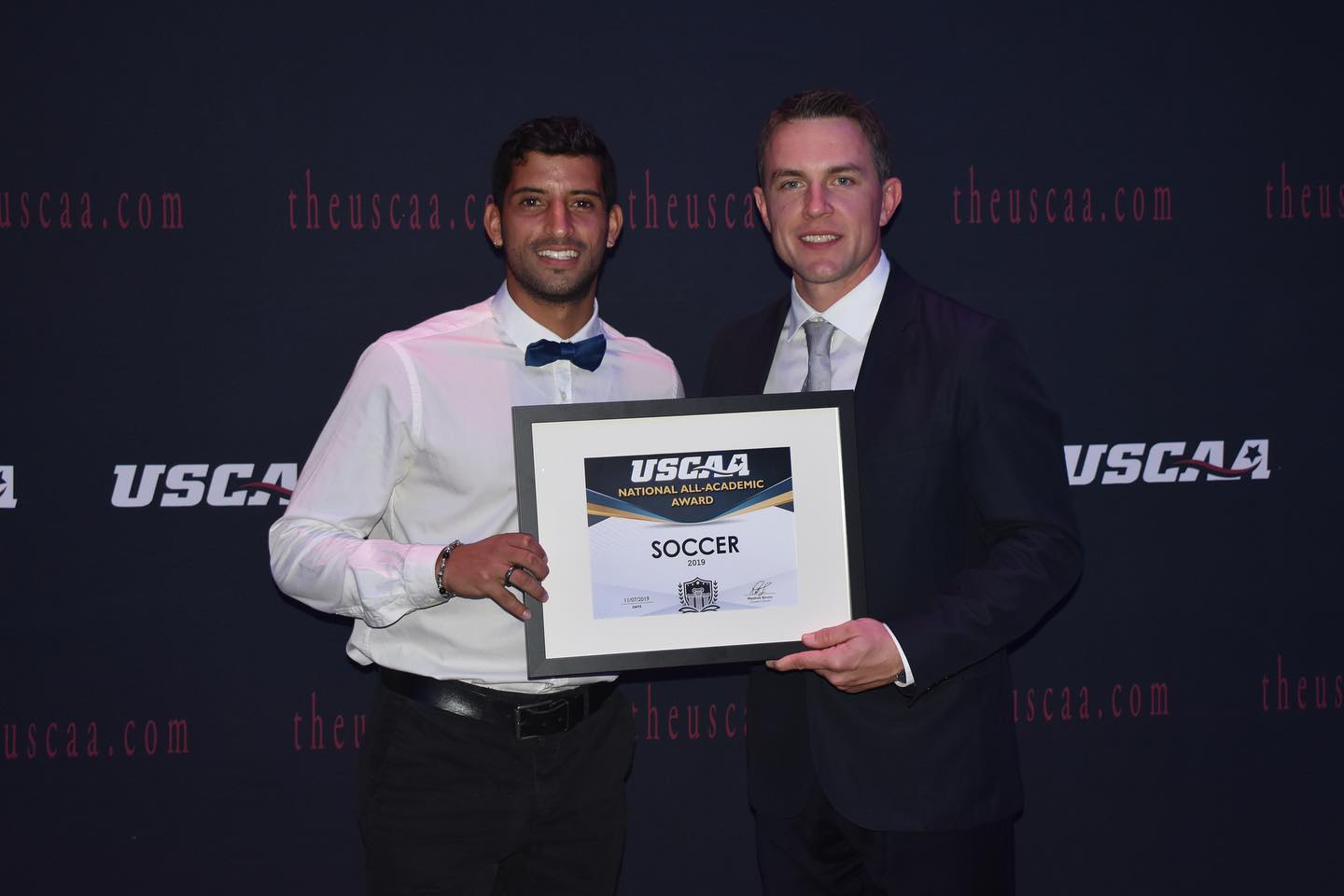 men's soccer player Benjamin Zamora receiving the USCAA All-Academic Award
