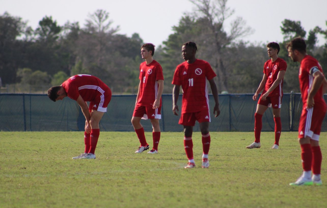 Women's Soccer Moves Up in NAIA Rankings